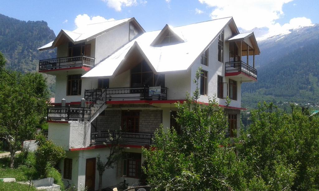 Oyo 13232 Red Rose Cottage Manāli Buitenkant foto